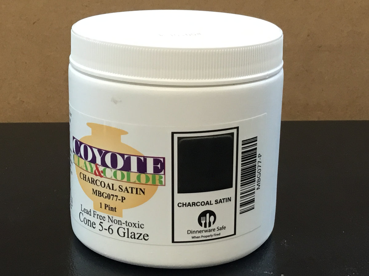 Coyote Charcoal Satin Pint MBG077