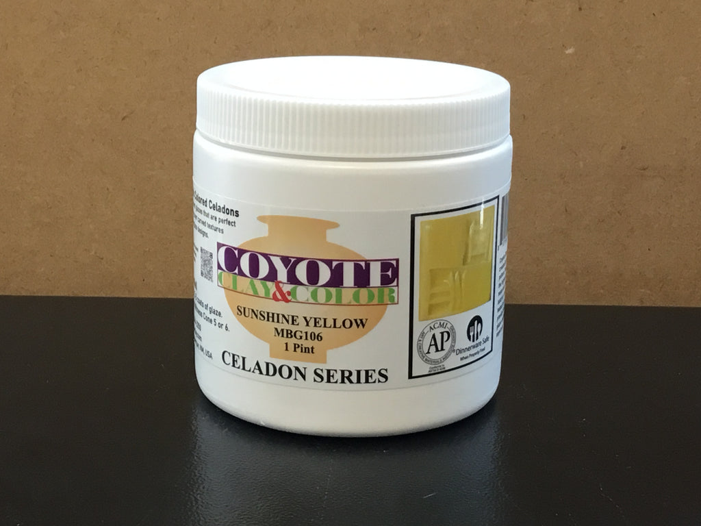Coyote Sunshine Yellow Pint MBG106 Celadon